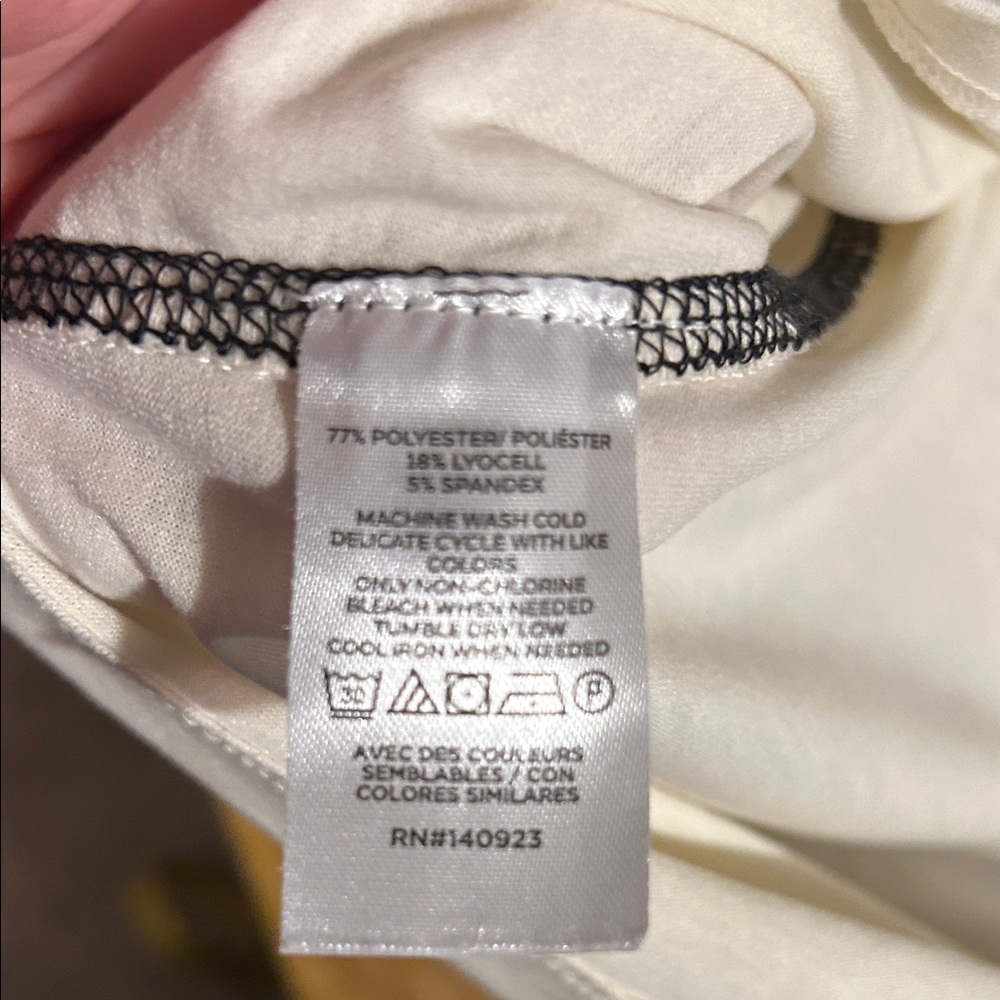 Lou & Grey Cream Tee with Black stitching. Small. EUC. - Picture 6 of 6